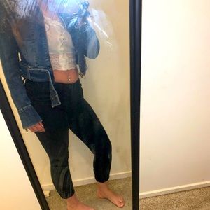 Cute Crop Guess Jean Jacket Size XS♥️🎄😍